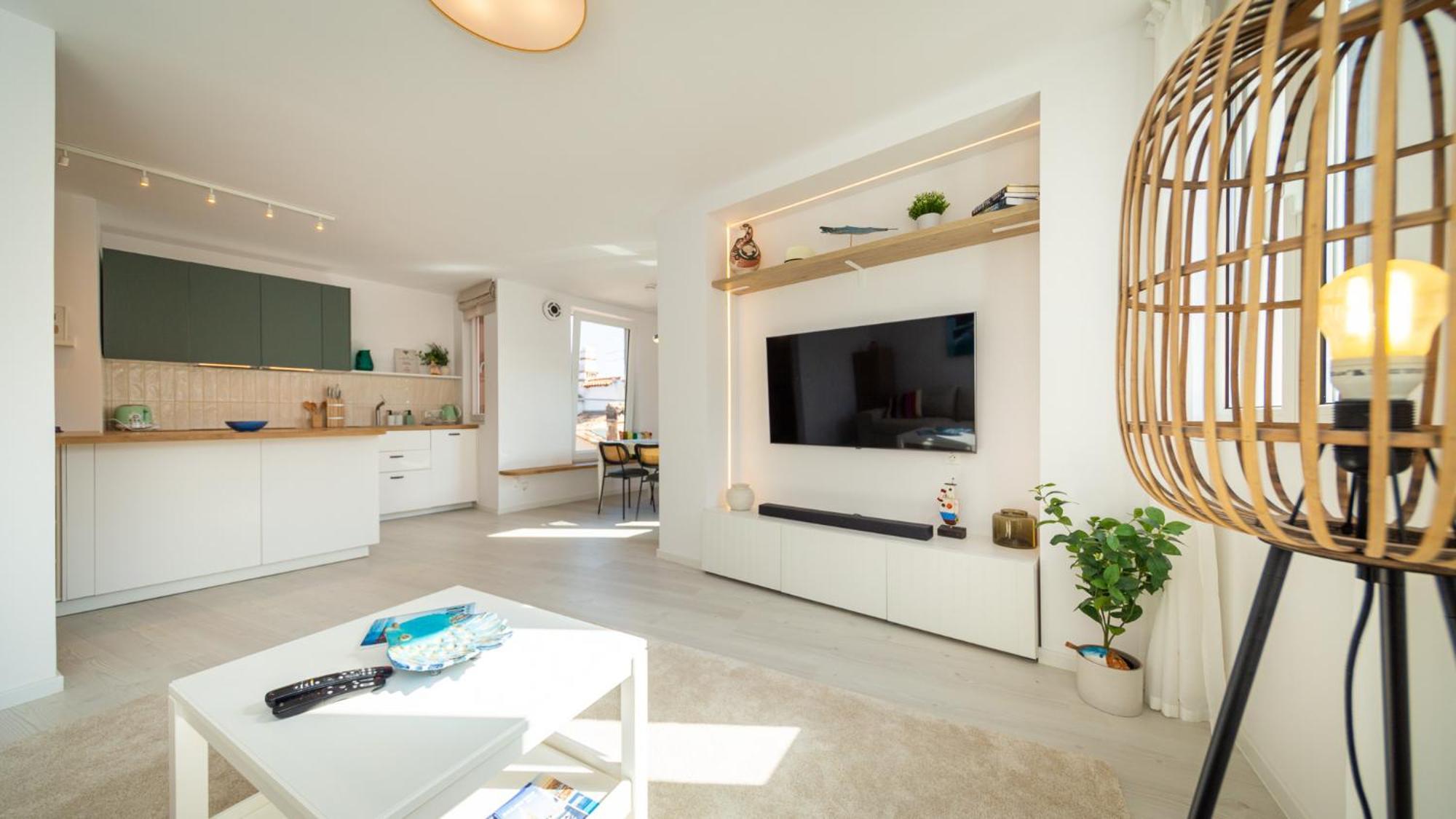 Rubini - Modern Apartment In The Heart Of Old روفينج المظهر الخارجي الصورة