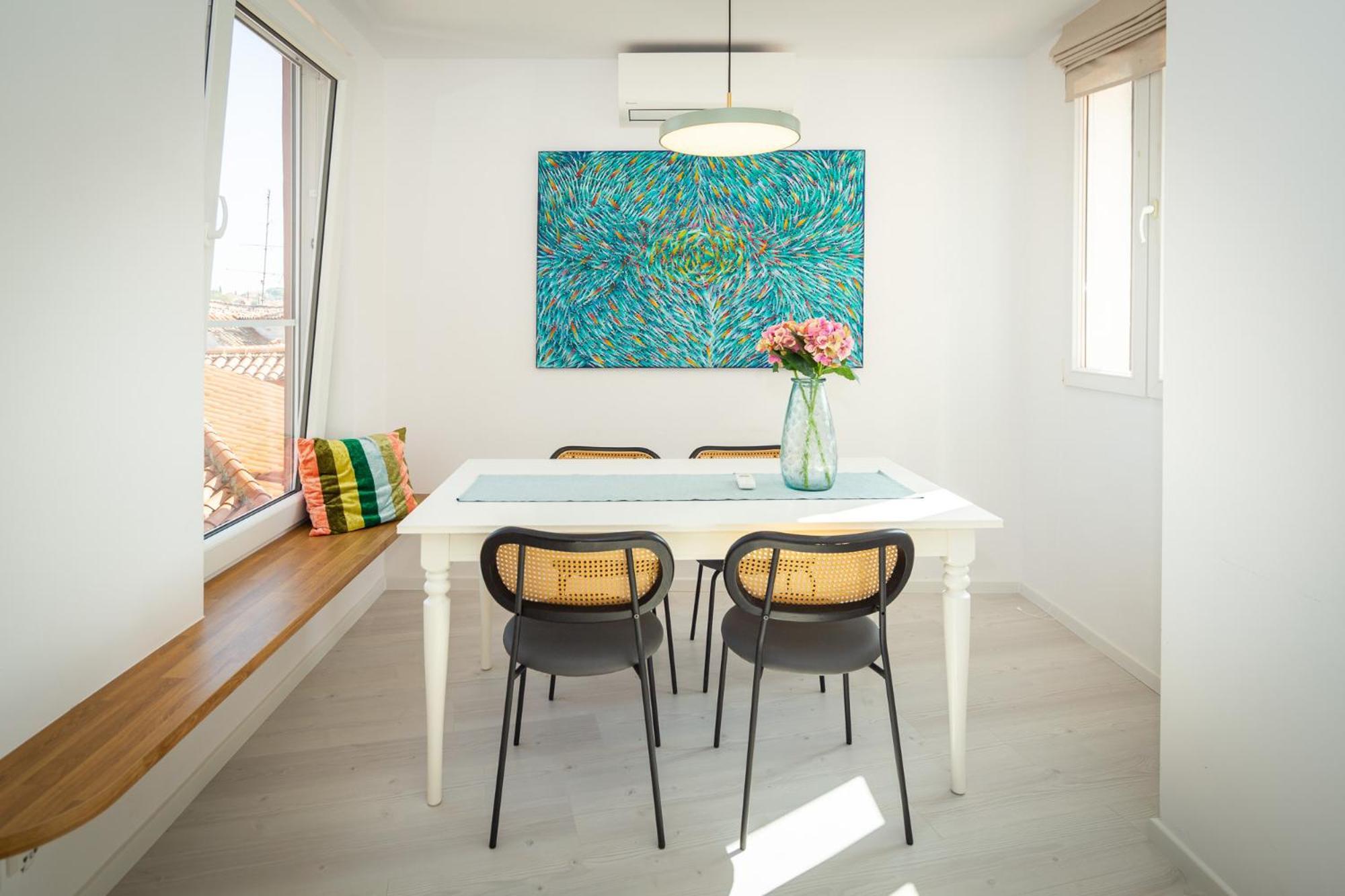 Rubini - Modern Apartment In The Heart Of Old روفينج المظهر الخارجي الصورة